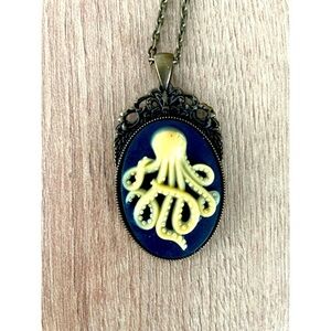 Black and Yellow Octopus Cameo Victorian Pendant Necklace, NWT, Handmade
